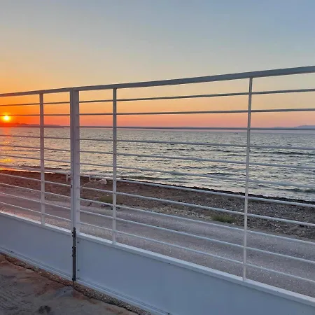 Kiko, The Coastline House