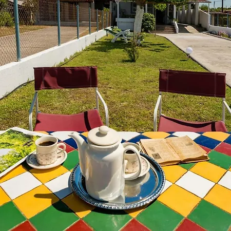 Kiko, The Coastline House בית נופש