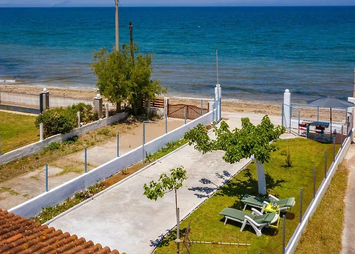 Kiko, The Coastline House Kato Achaia